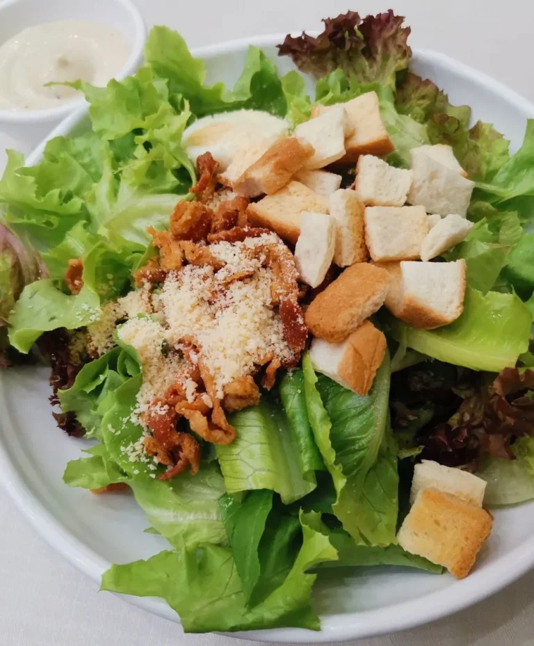 Caesar Salat